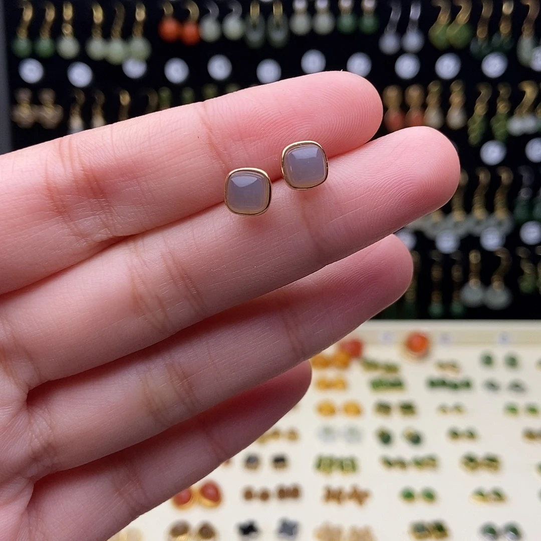 和田玉银S925镶嵌耳饰