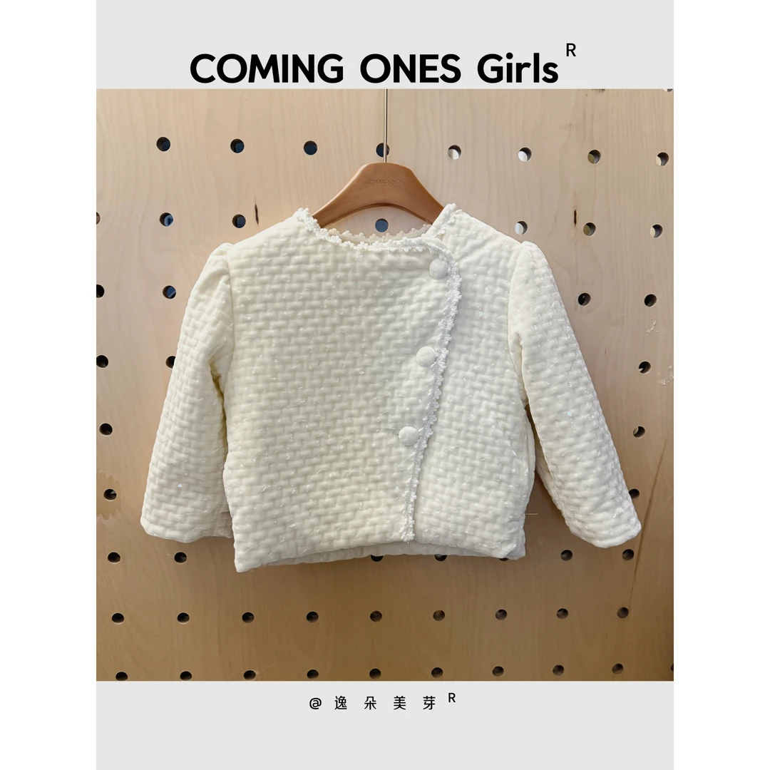 逸朵美芽COMING ONES 女童深秋丝绒压花外套 6632