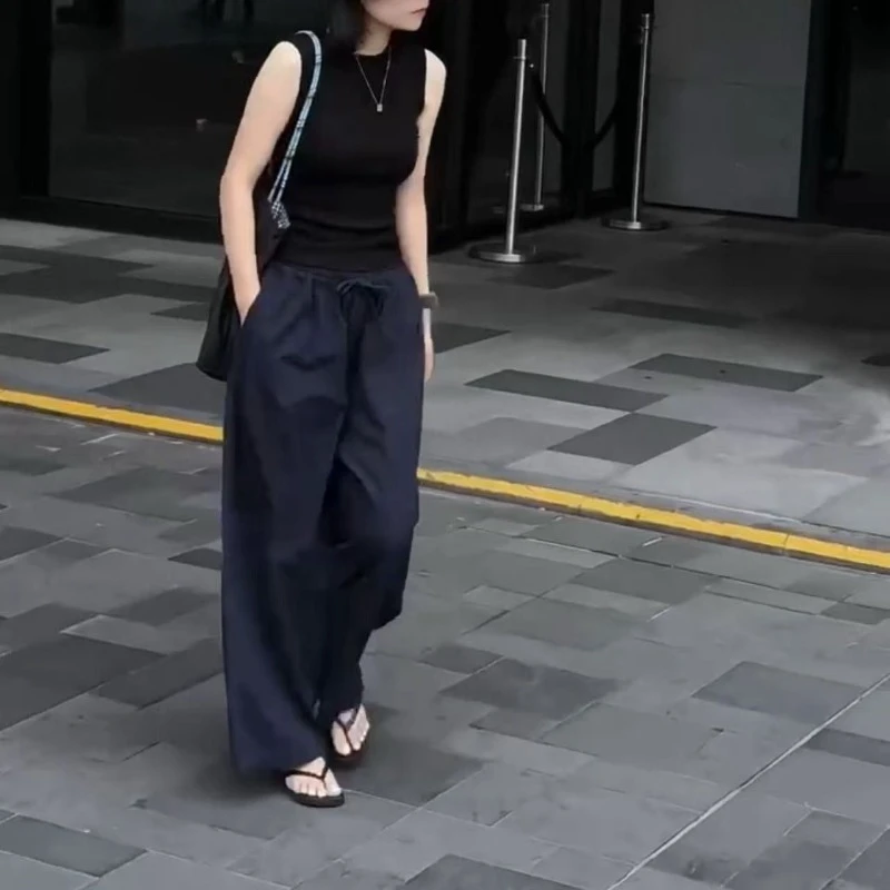 2025年夏季新款女装设计感无袖修身背心小众高级感裤子慵懒风夏装