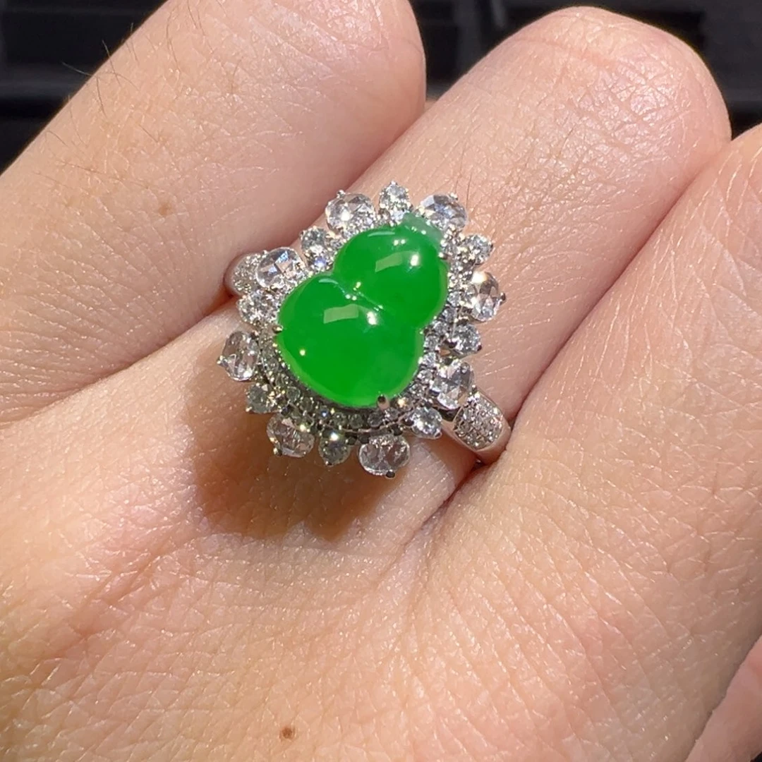 翡翠戒指18K金镶嵌收到货48小时鉴赏期