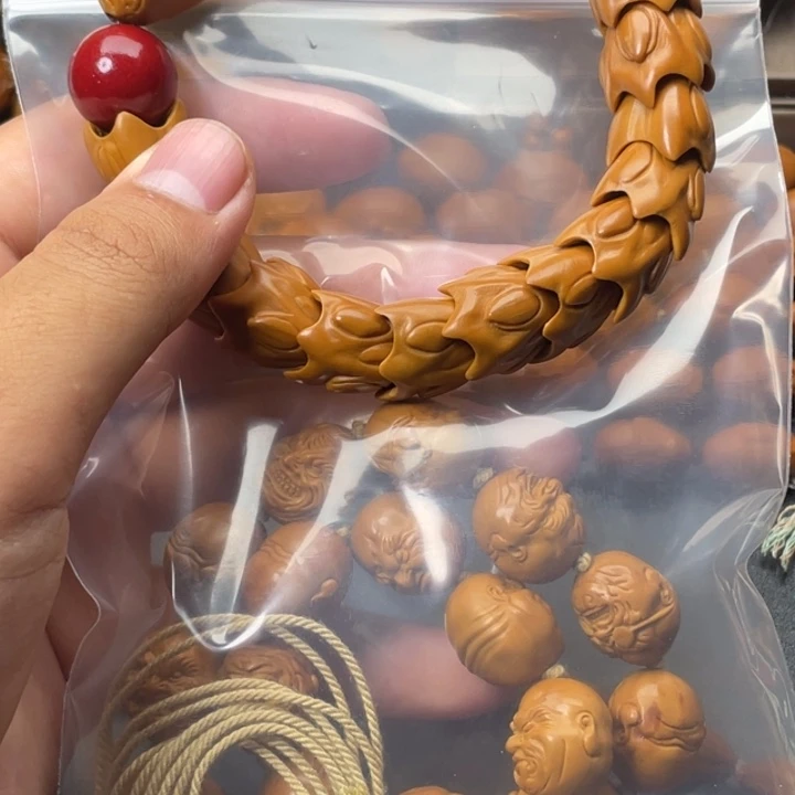汤***了橄榄核手串/手链龙骨恶僧手持