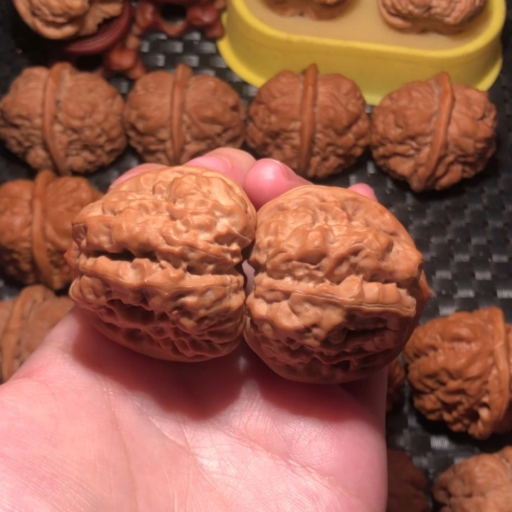 文玩核桃把件41四开三角蛙