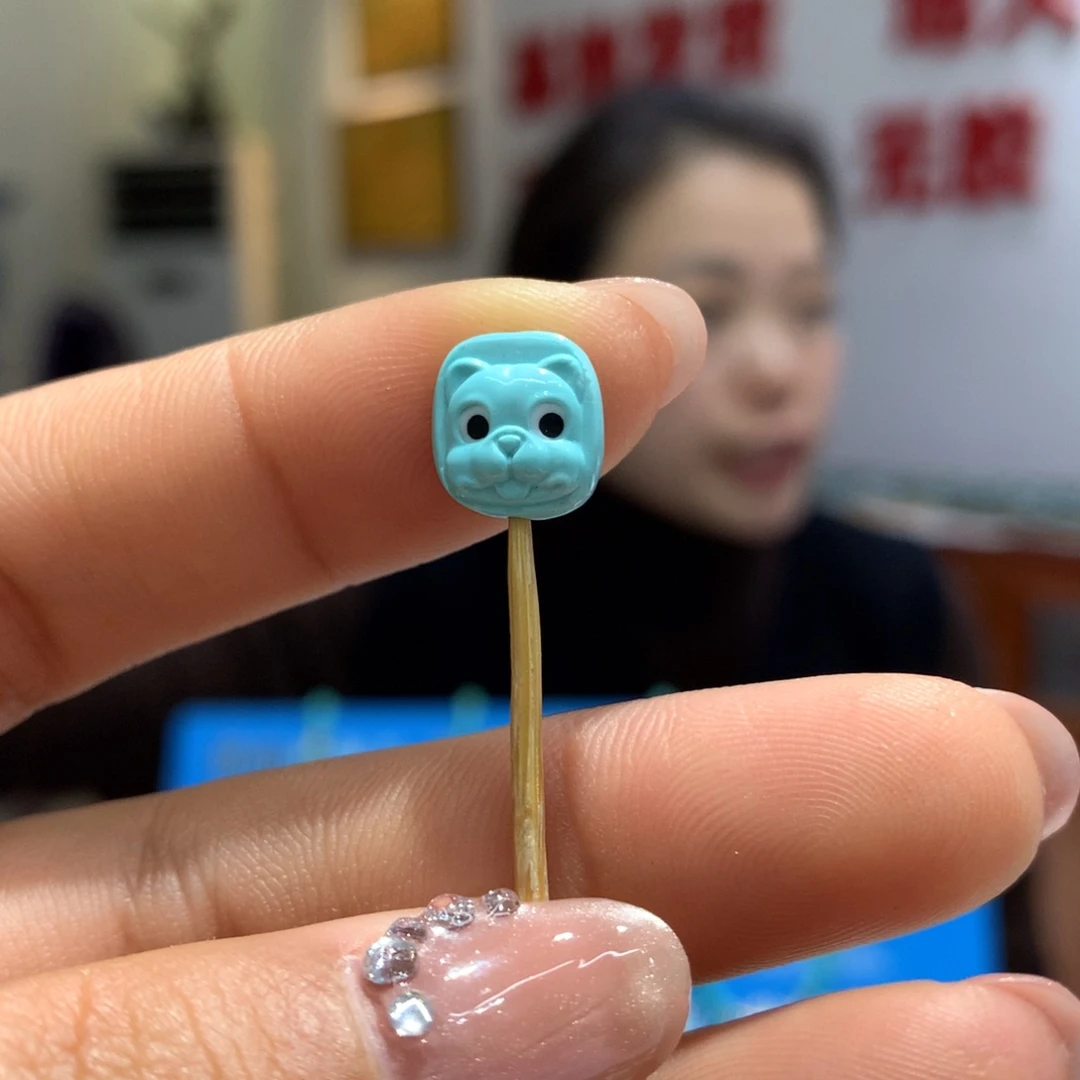 绿松石配饰未镶嵌