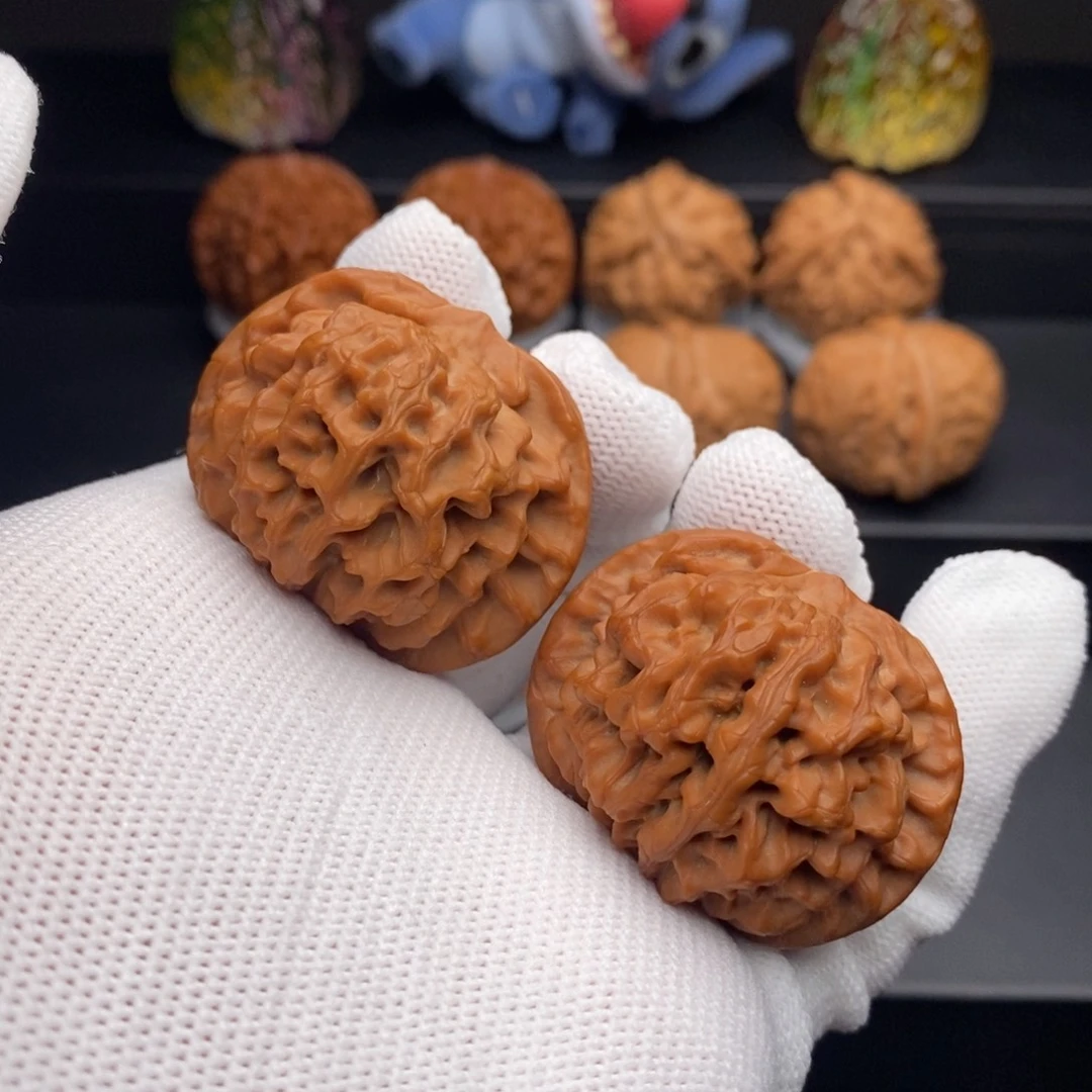 沉***生把件文玩核桃40+秦闷