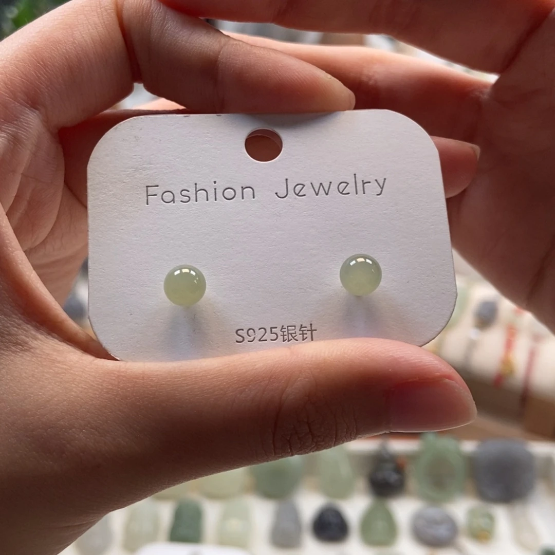 和田玉银S925镶嵌耳饰卡六中晴