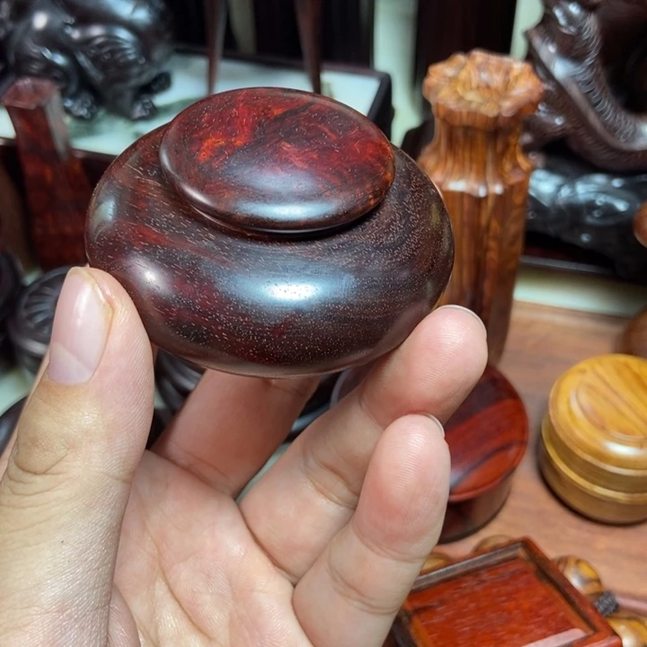 檀香紫檀（小叶紫檀）罐