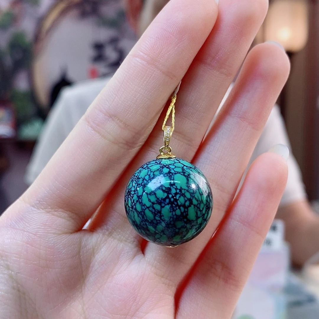 玉***建18K金镶嵌绿松石珠宝奇石