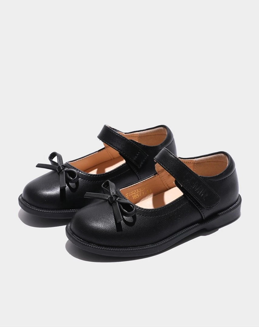 泡妈童鞋   2025春季儿童休闲女童单鞋时尚皮鞋233377