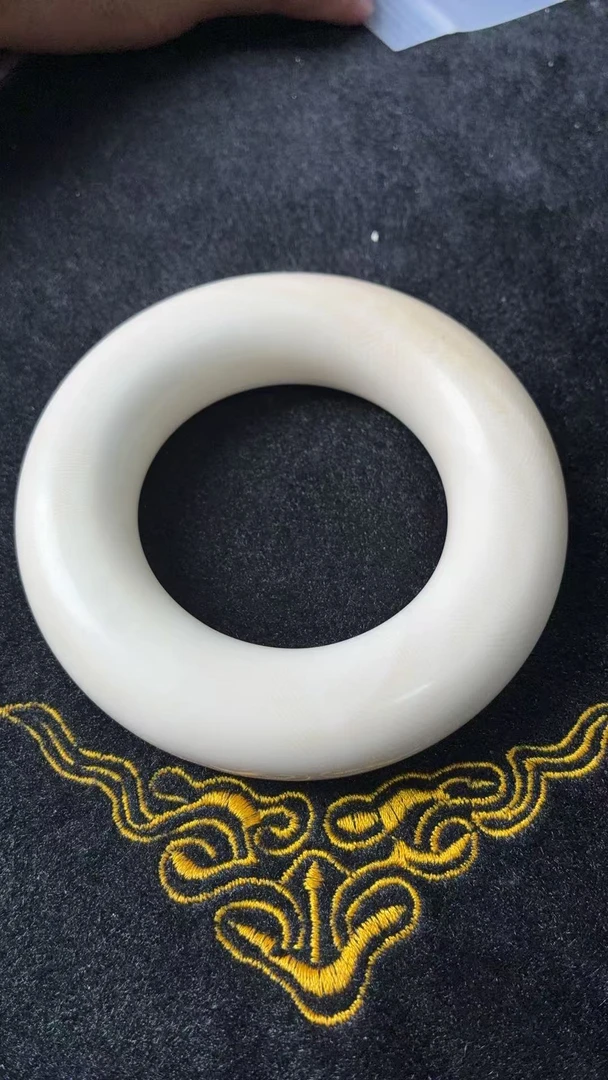 噶玛珠宝猛犸牙57mm手镯