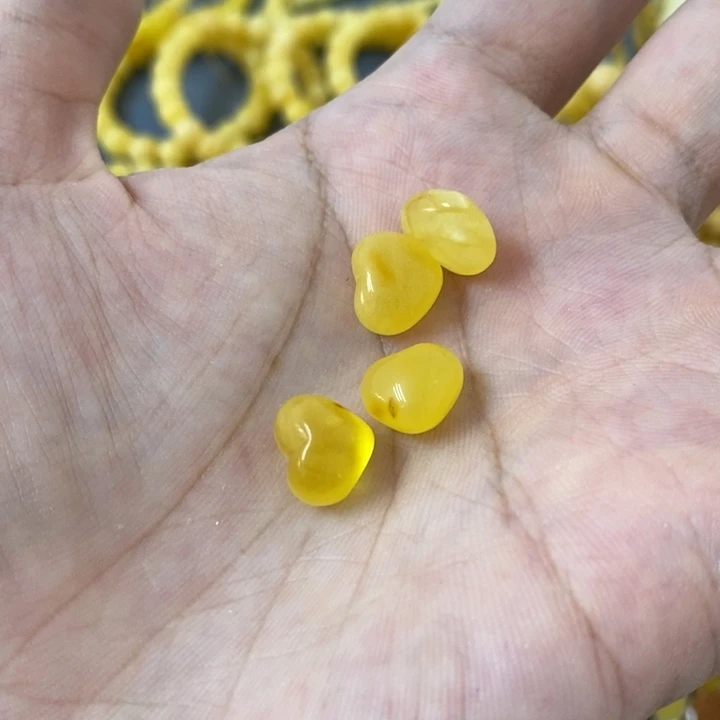 未镶嵌蜜蜡裸石多样性发货其二