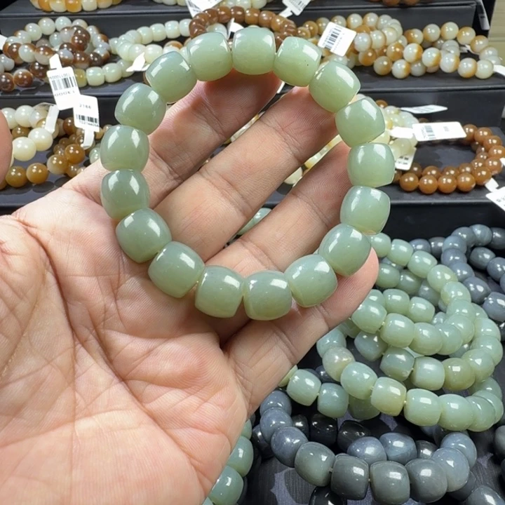 和田玉未镶嵌包链