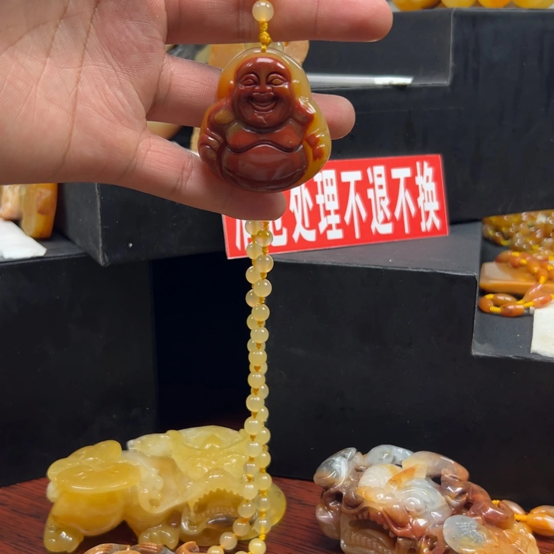 未镶嵌石英质玉（黄龙玉）黄龙玉