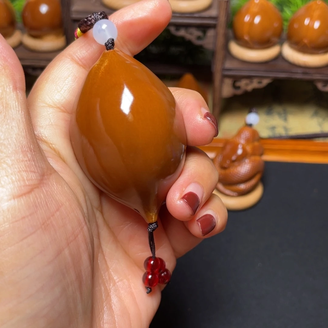 橄榄核吊坠一线天37穿配