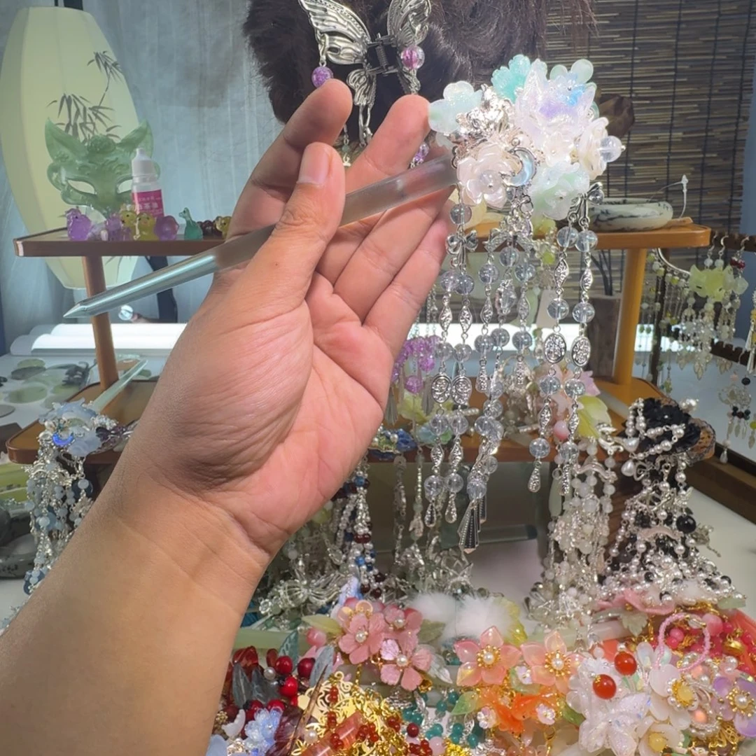 九***狸蛇纹石玉合金发饰