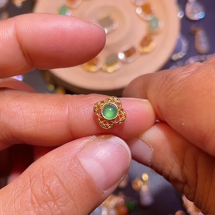 翡翠银S925镶嵌颈饰