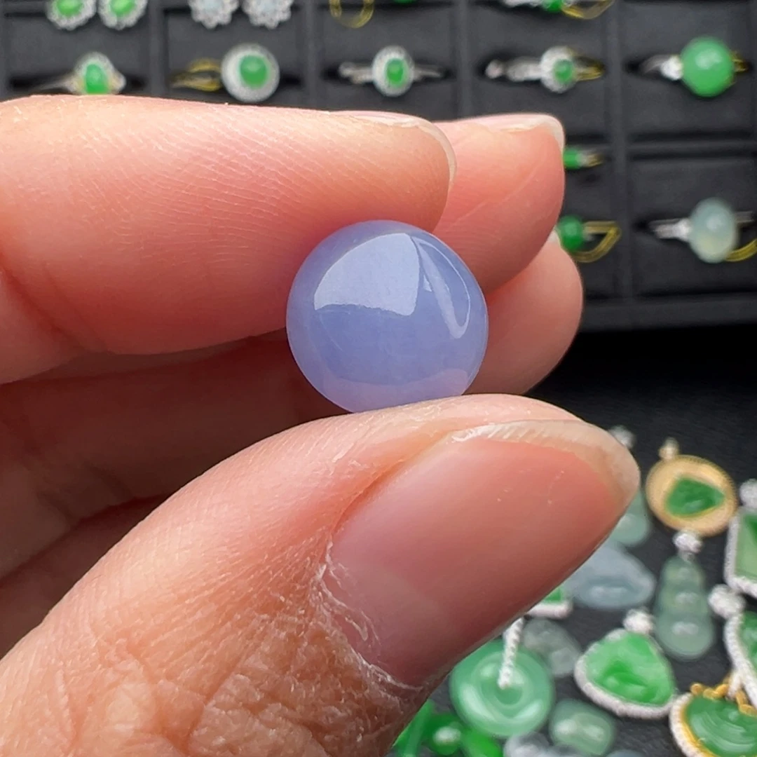 翡翠未镶嵌颈饰蛋10.4