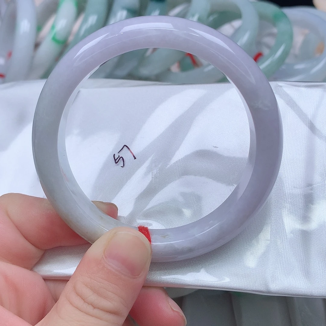 翡翠未镶嵌手镯181