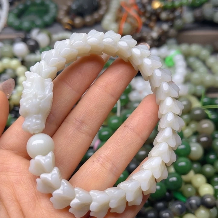 和田玉未镶嵌手链