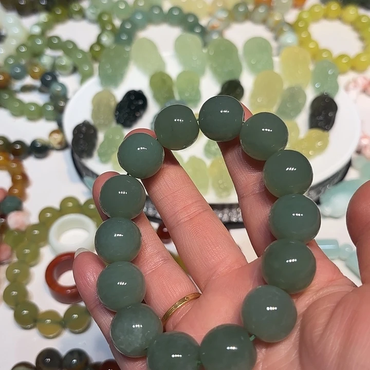 蛇纹石玉未镶嵌手串