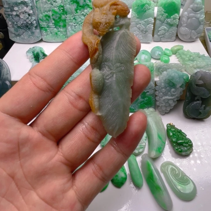 定制翡翠未镶嵌翡翠