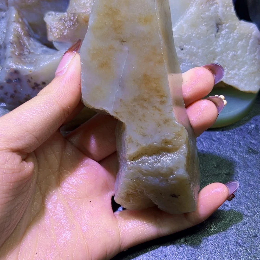 和田玉（糖玉）未镶嵌珠宝半成品