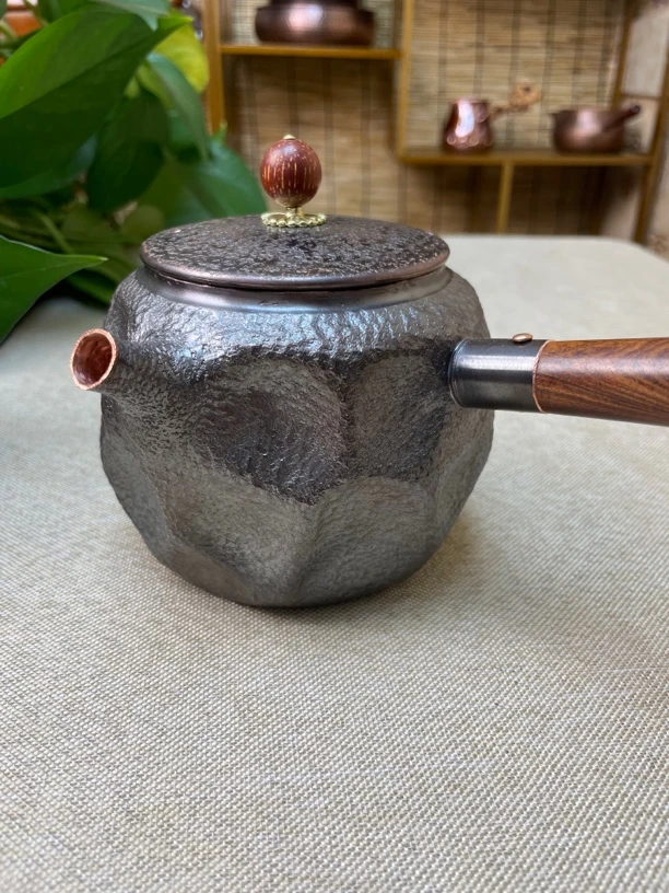 ［银盛铜器］550毫升一张打手工陨石坑侧把烧水壶