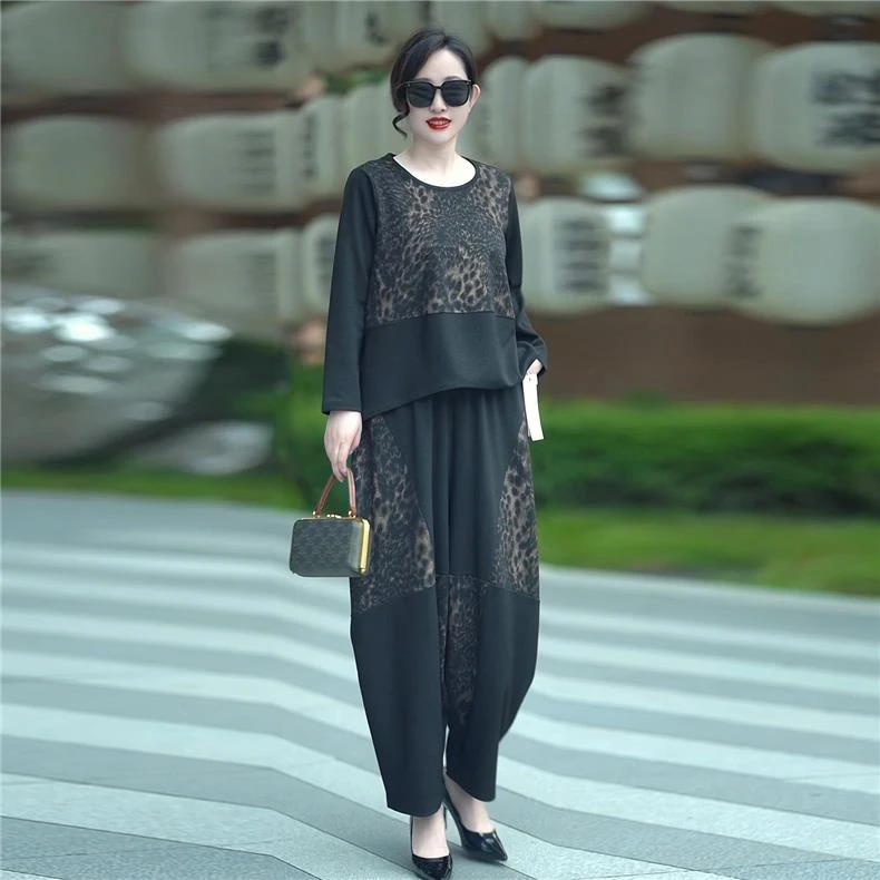 819高品质阔太太撞色两件套秋加肥宽松遮肉上衣哈伦裤时髦套装145