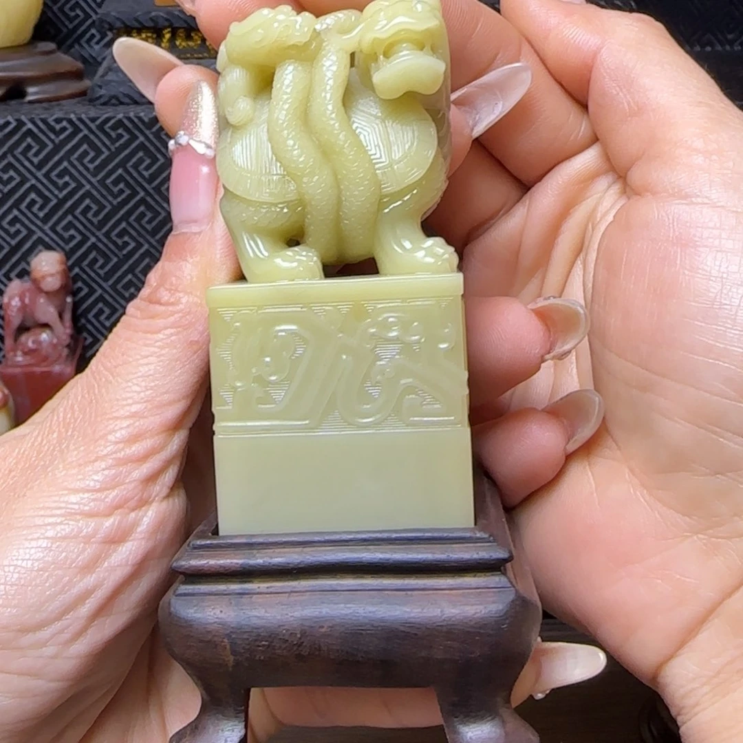 寿山石叮***把福蓉阁精选寿山石