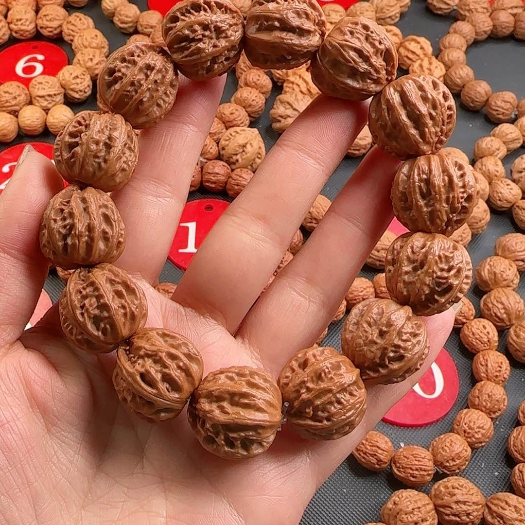 文玩核桃手串京八棱