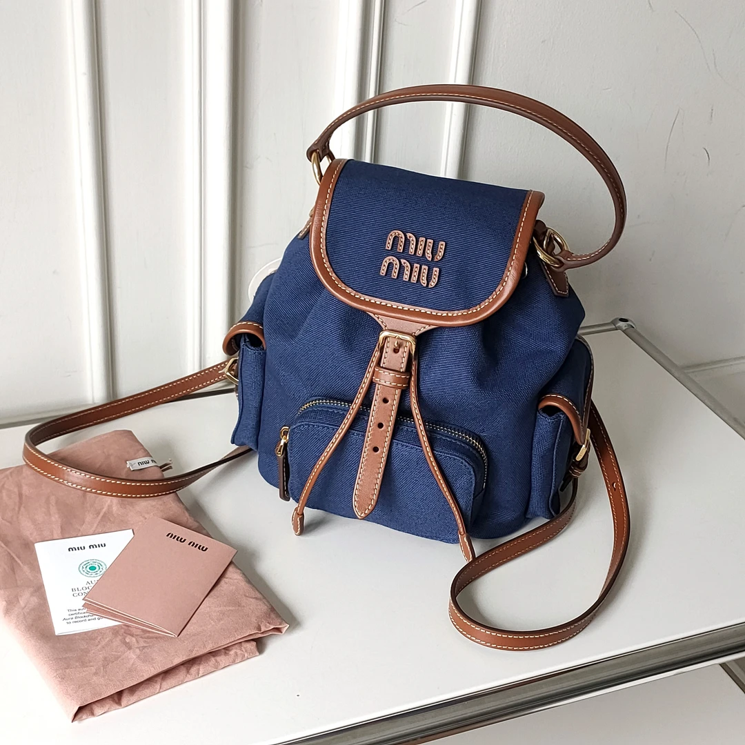 未使用 MIU MIU/缪缪 Azul-新款藏蓝帆布拼皮小号双肩包/45438