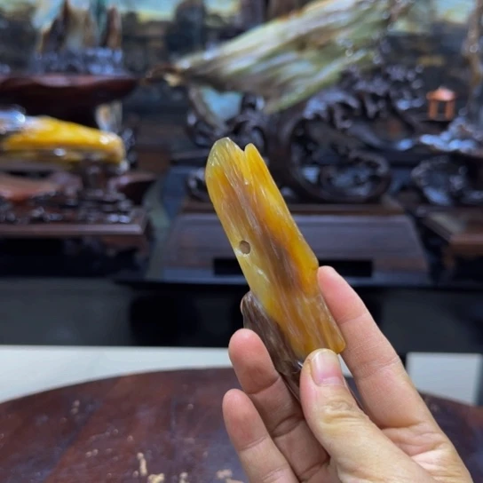 硅化玉手把未镶嵌