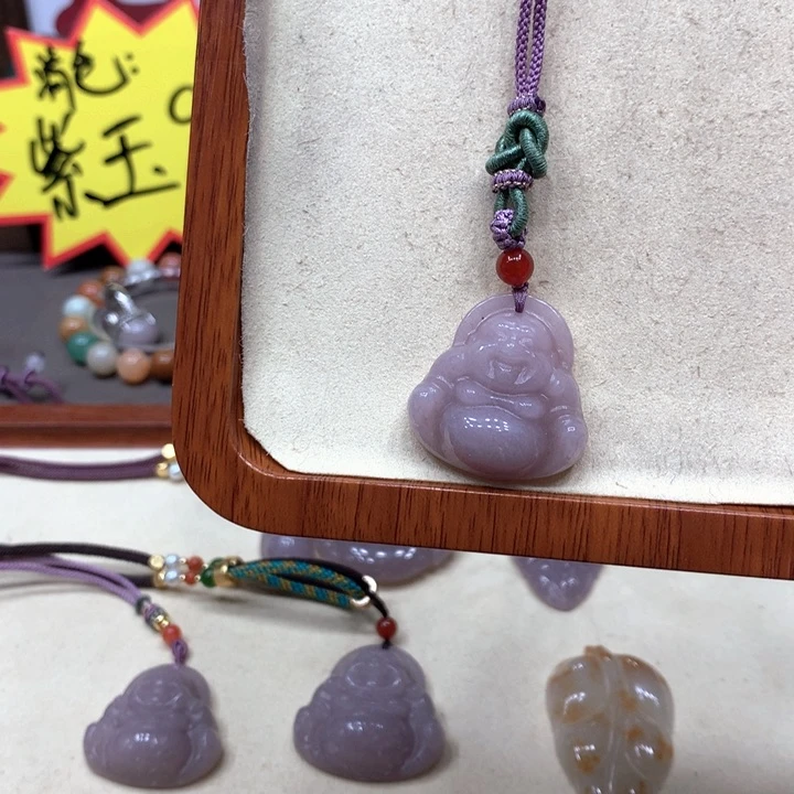 石英质玉合金颈饰27