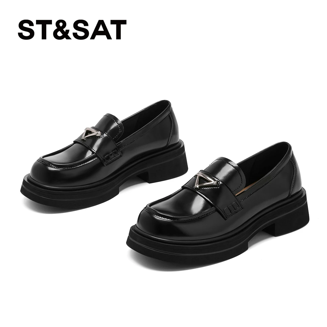 星期六真皮黑色厚底英伦风乐福鞋女2025新款复古三角标小皮鞋单鞋