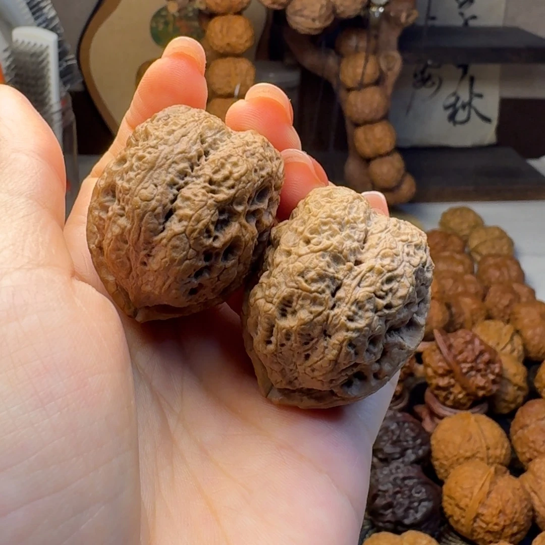 文玩核桃把件开背龙39.7