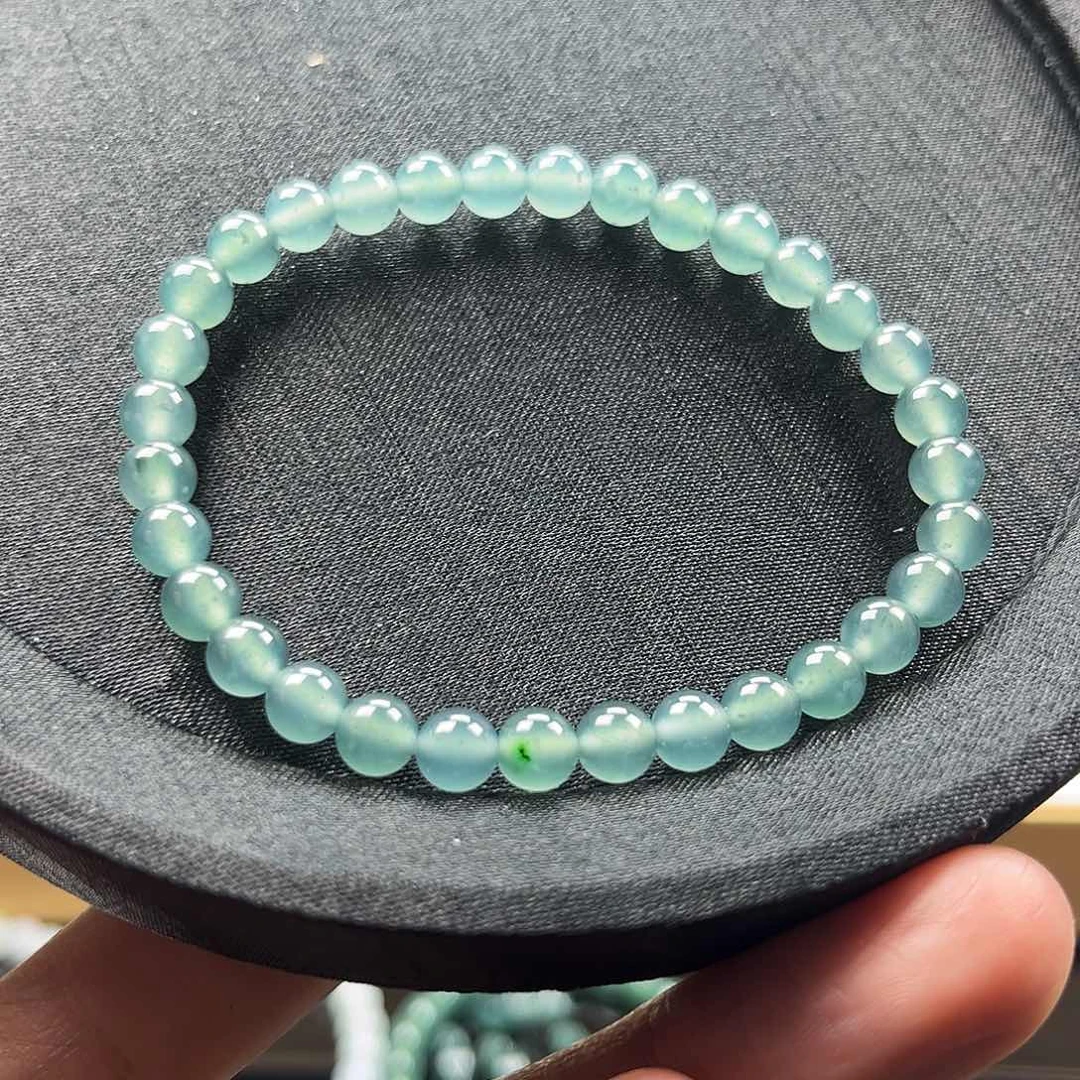 翡翠未镶嵌手串卡5+mm圆珠手串