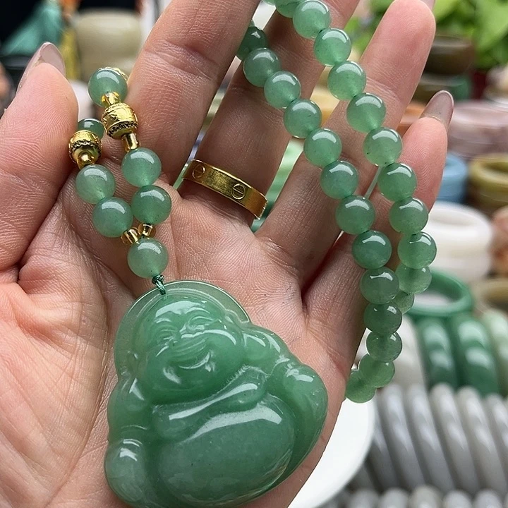 石英质玉手镯未镶嵌木*?