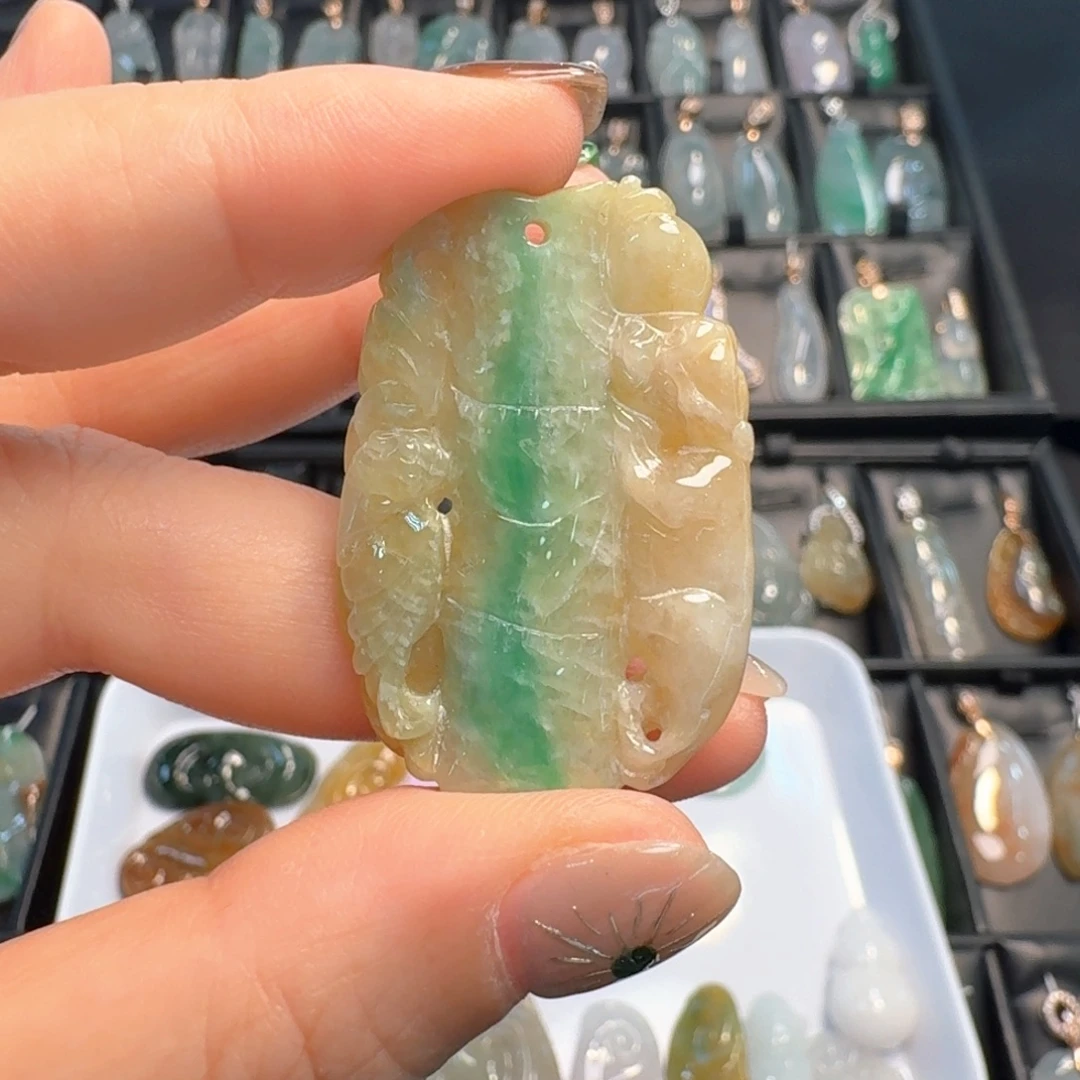 翡翠未镶嵌项链竹节