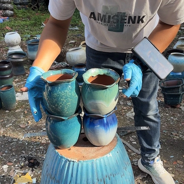 高度16厘米口13厘米瑕疵