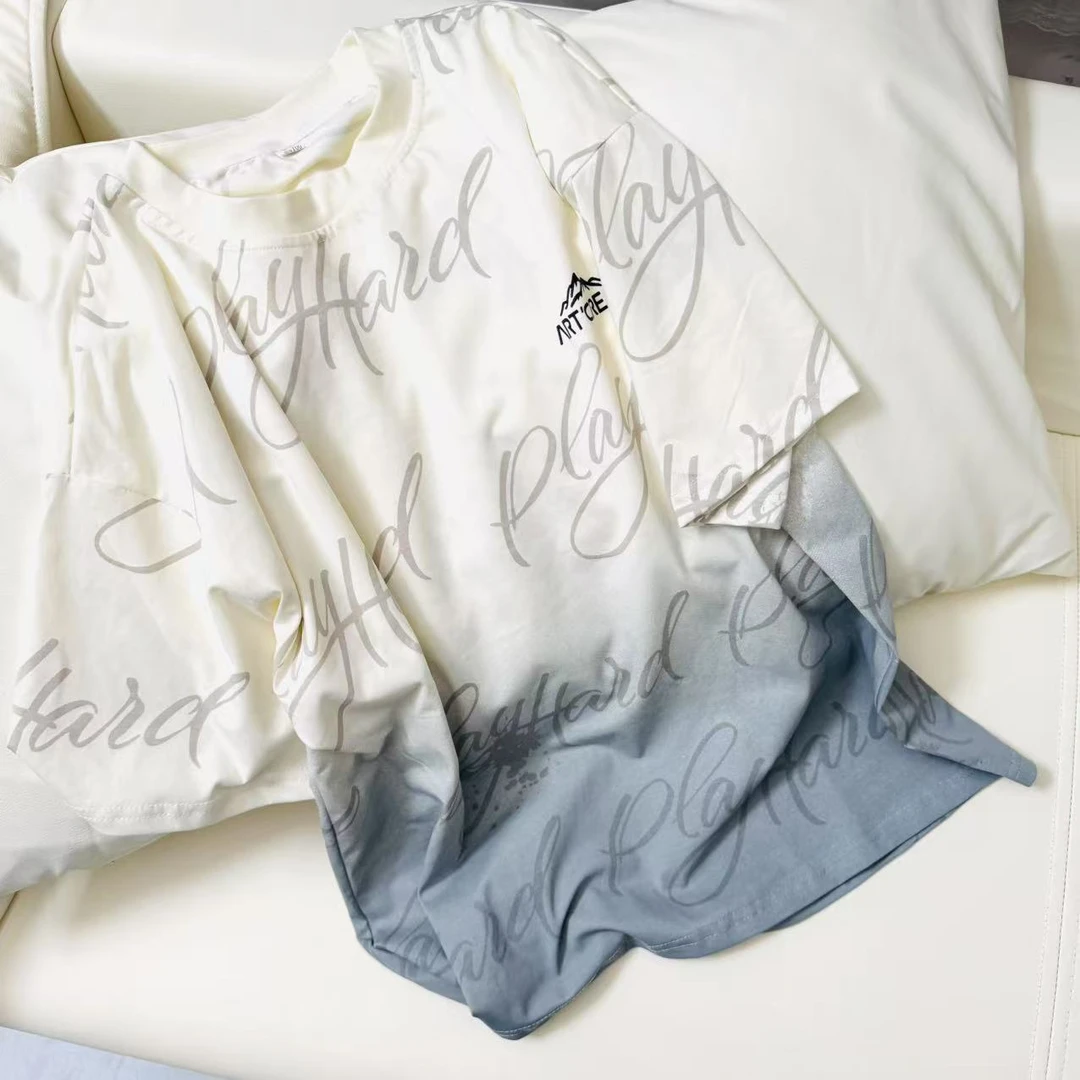 中大童673夏季扎染浅蓝冰山短袖