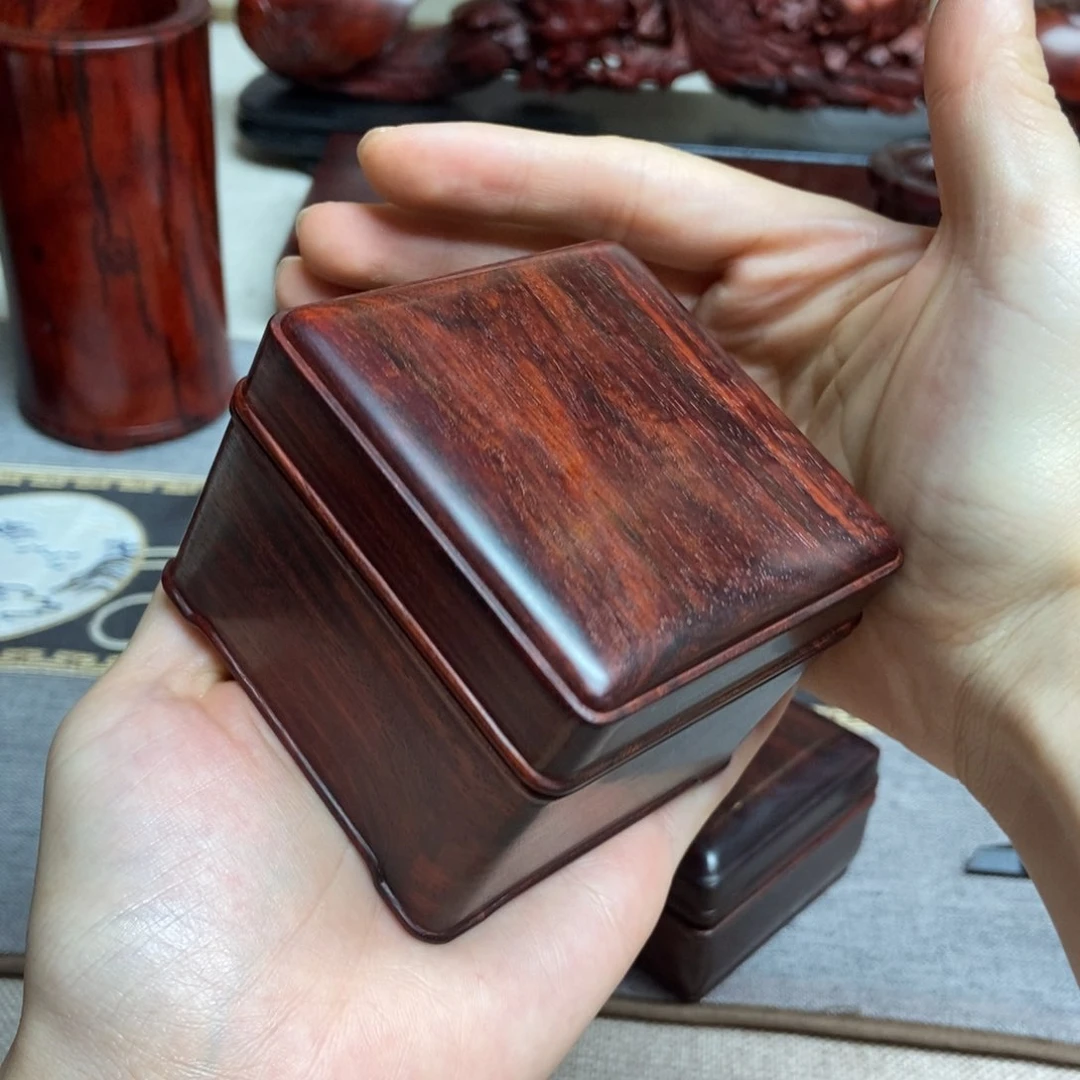 檀香紫檀（小叶紫檀）心**成