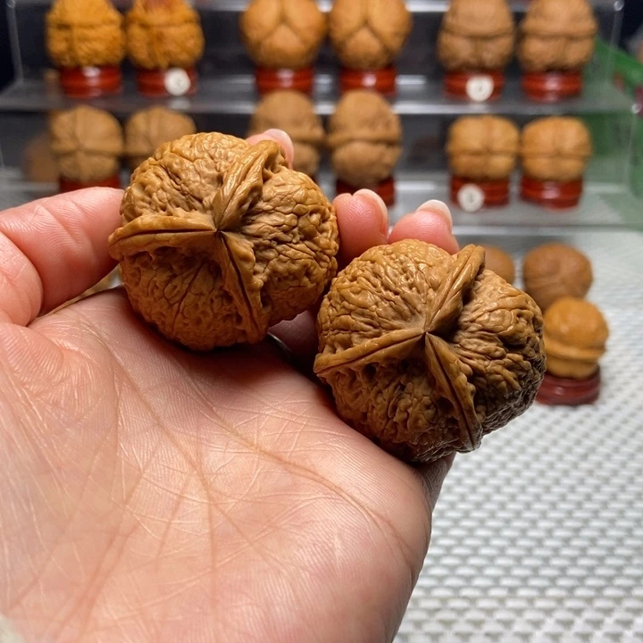 文玩核桃把件33三棱