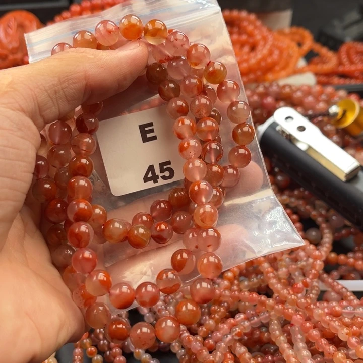 南红玛瑙未镶嵌多样性发货默认微瑕称重8mm