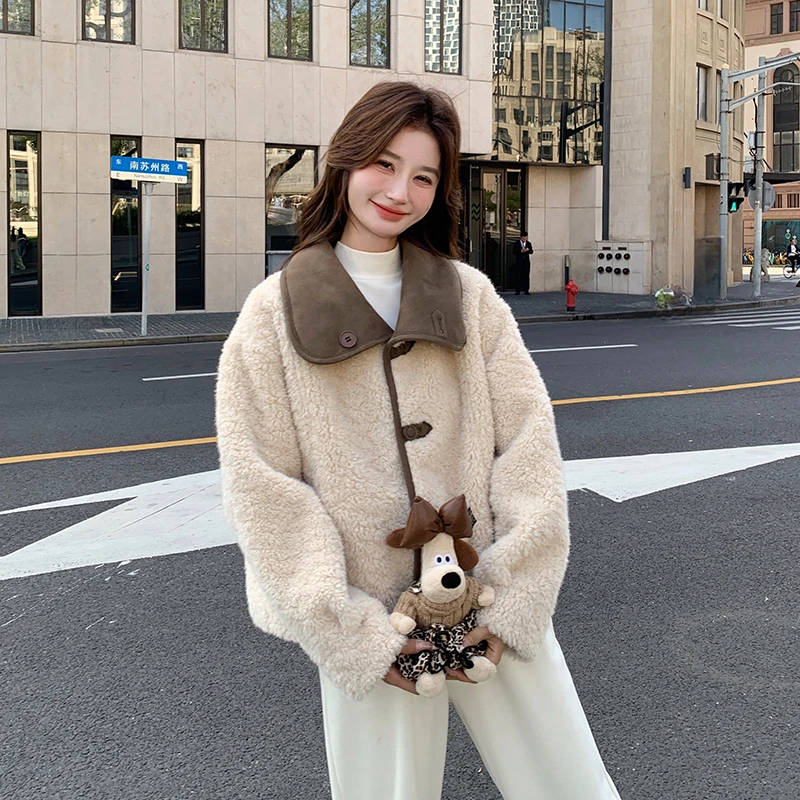 超好看两面穿皮毛一体羊 羔毛外套女冬2024新款流行独特设计爆款