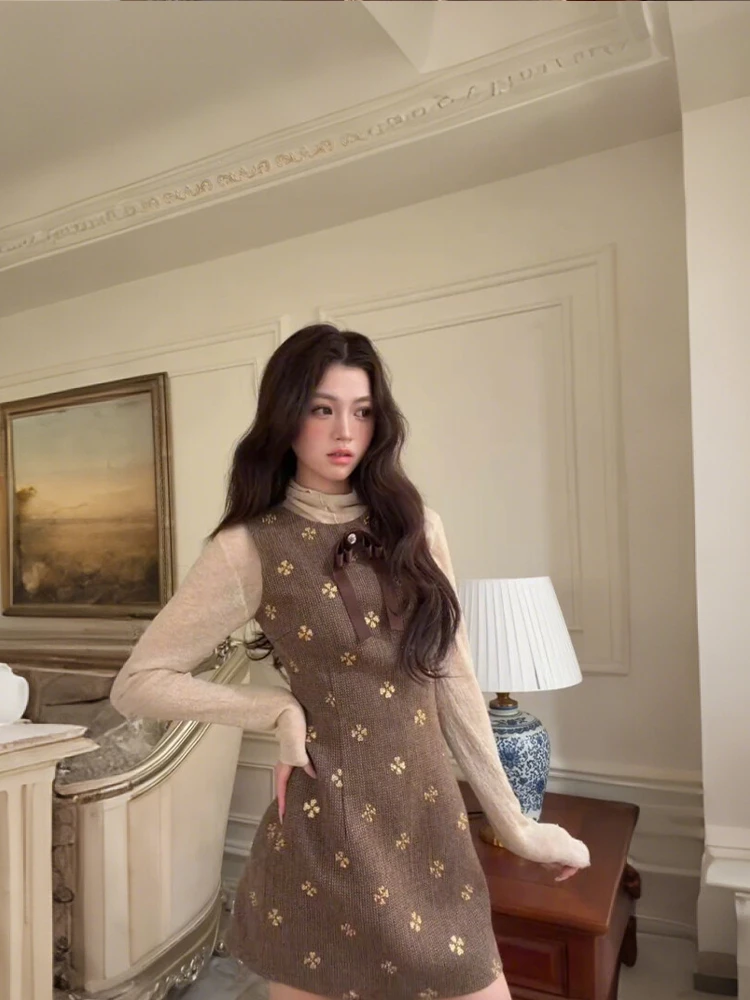 大码胖MM千金风圣诞氛围感背心连衣裙女装秋冬高领打底裙子两件套