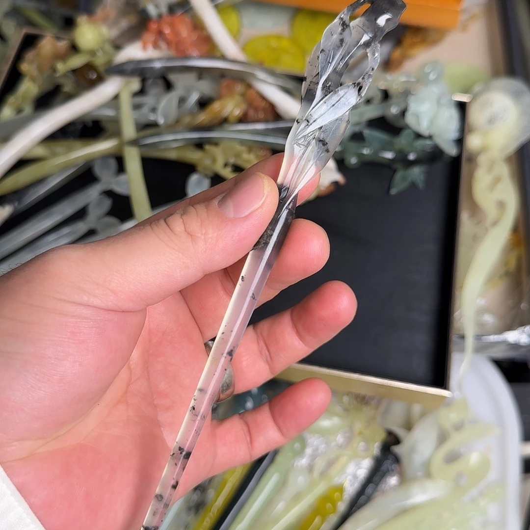 花***花蛇纹石玉未镶嵌发饰