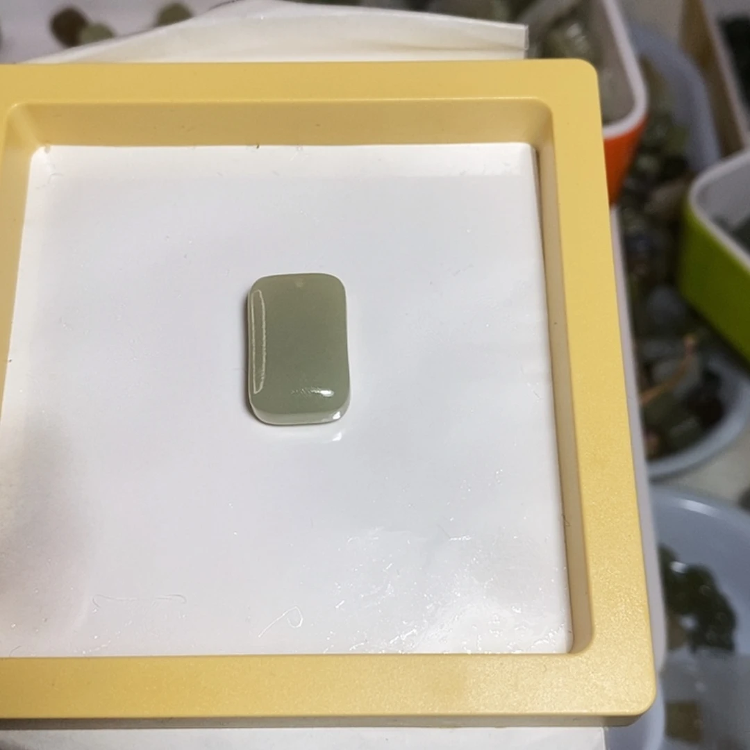 和田玉未镶嵌手链微瑕