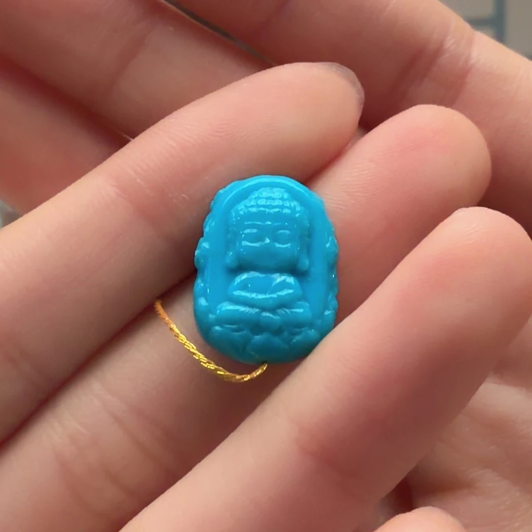 绿松石未镶嵌颈饰