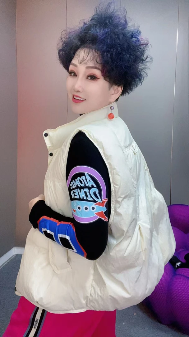 25915时尚休闲百搭羽绒马甲