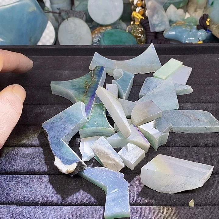 颈饰未镶嵌翡翠刘*翡翠