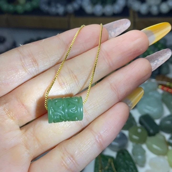 和田玉未镶嵌吊坠(不含链)